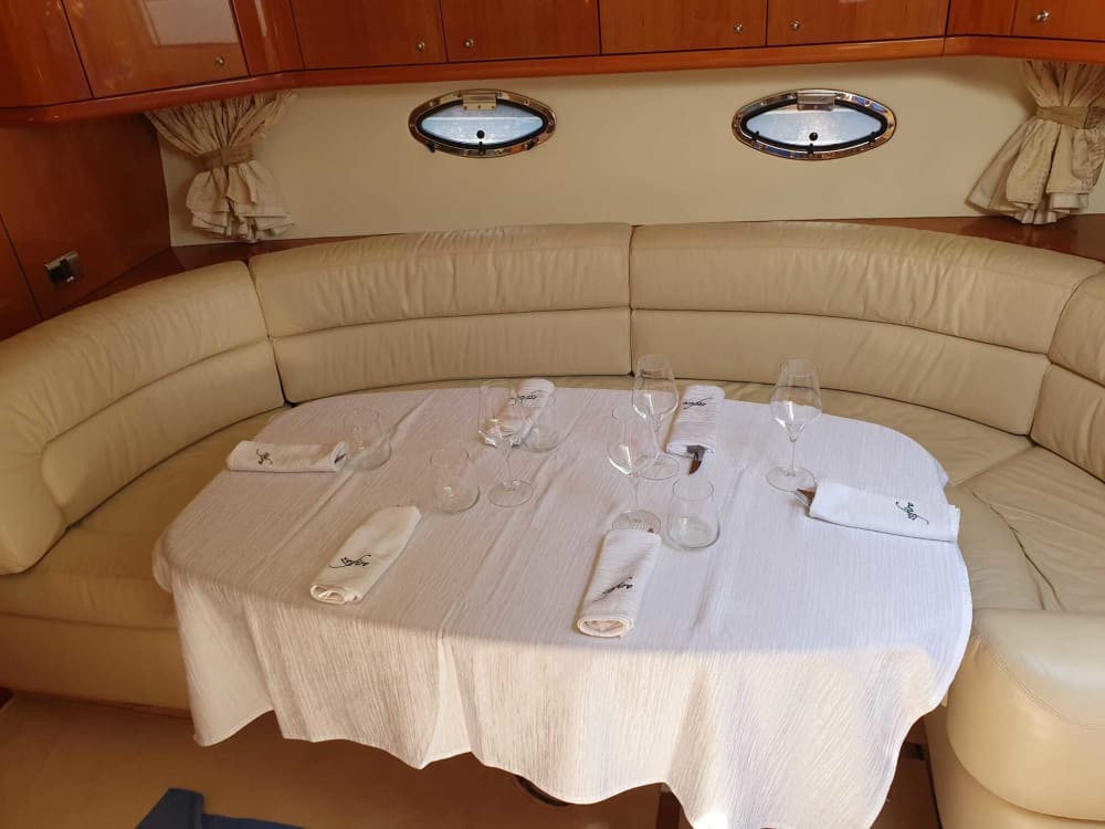 Italiaanse dromen beginnen op zee: een 9 uur durende reis door het hart van Tropea.