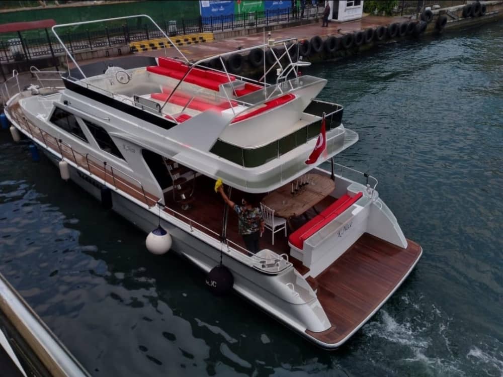 Halbtägige Bosporus-Fahrt: Sehenswürdigkeiten und Highlights