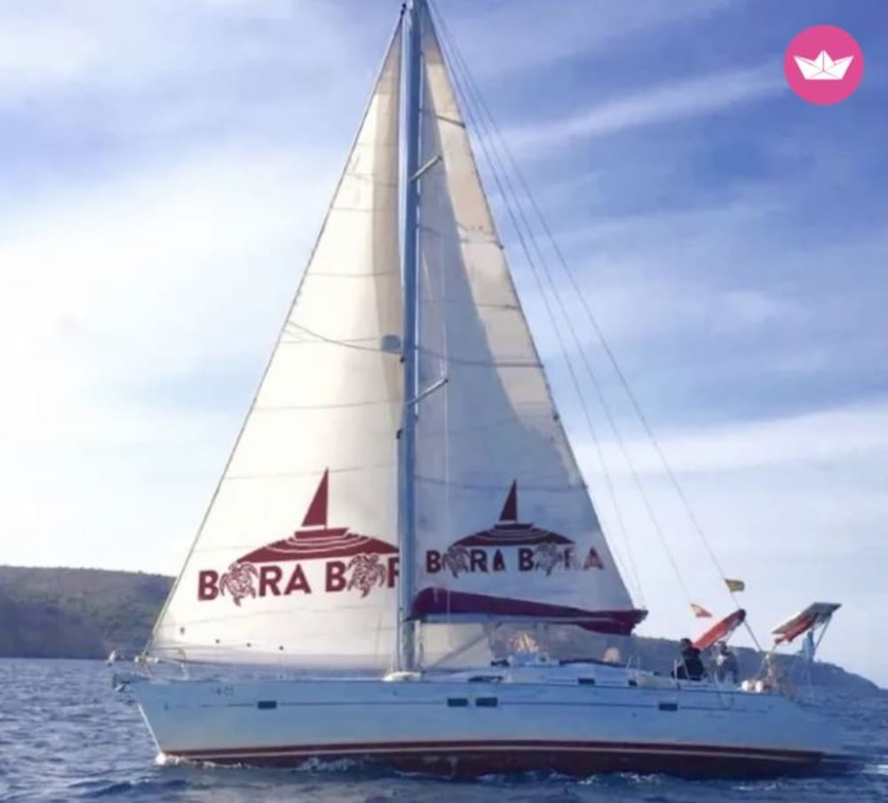 Exploration côtière d'une journée : excursion en bateau de 8 heures au départ du port de l'Escala