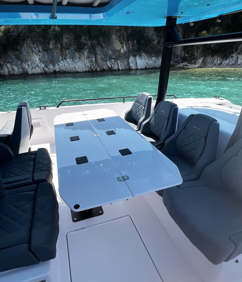 Privat bådtur rundt Lefkada på motorbåd