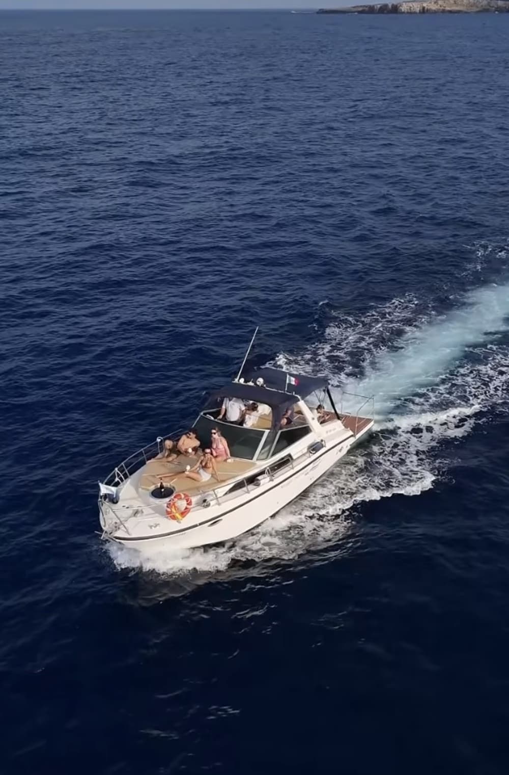 Italian dreams start at sea: A 9h voyage through the heart of Marzamemi