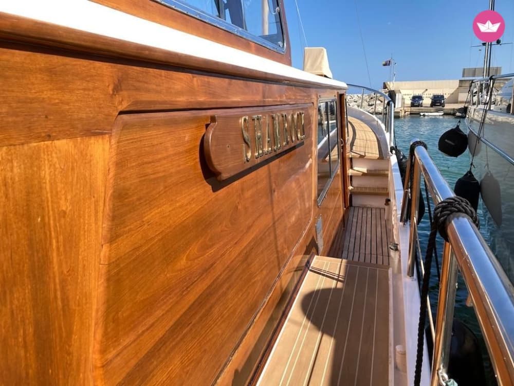 Golden Hour Escape – Küstenkreuzfahrt mit Getränken und Aussicht