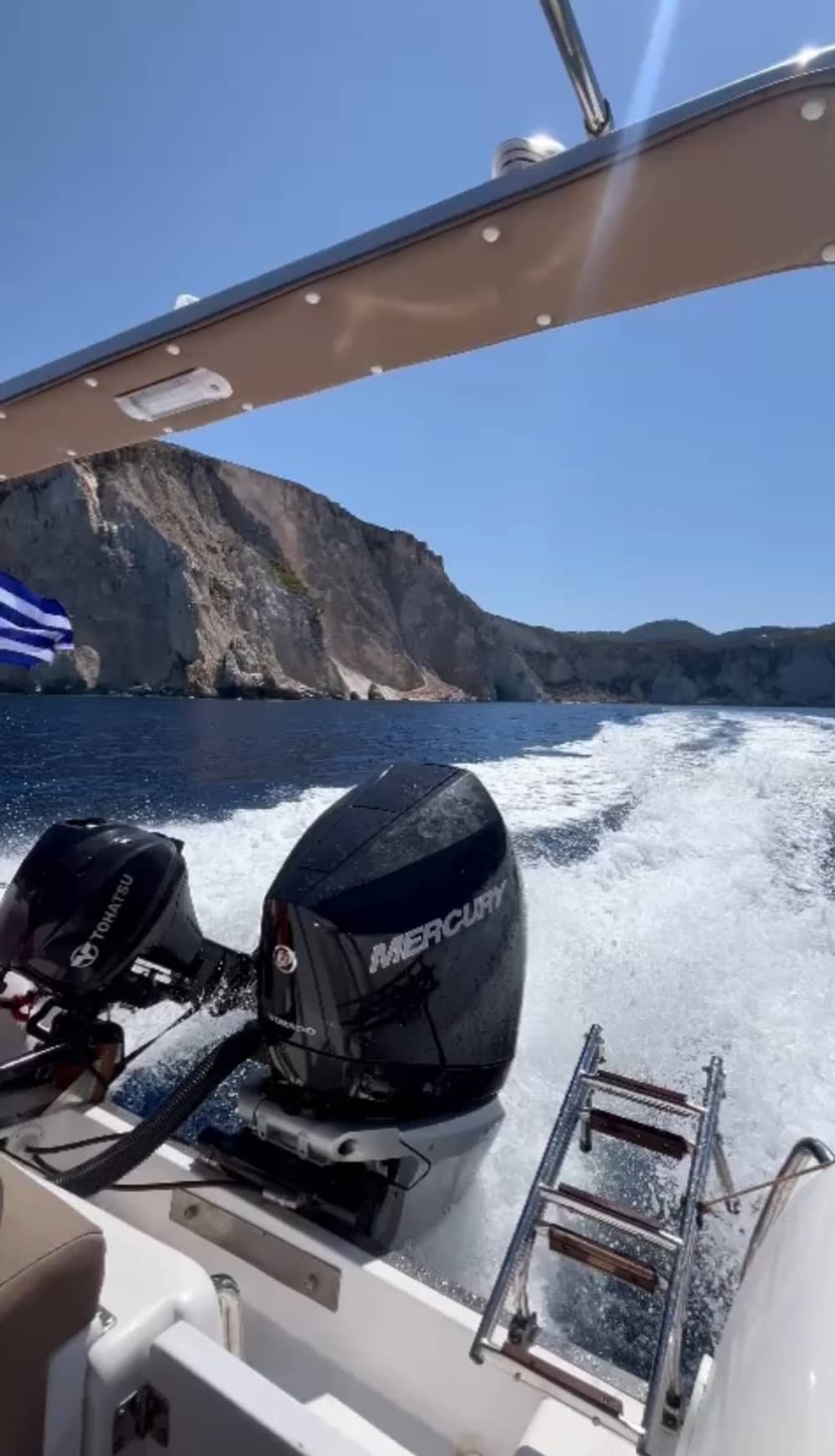 Premium Boat Experience In Zakynthos. Explore Blue Caves, Turtle island, Myzithres Beach and many more.