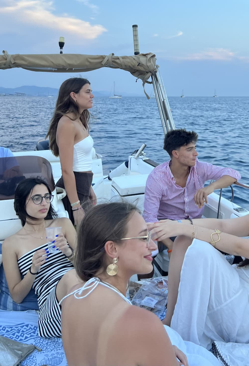 Viaggio Express 2 ore: senti la velocità e scopri la magia della costa di Barcellona