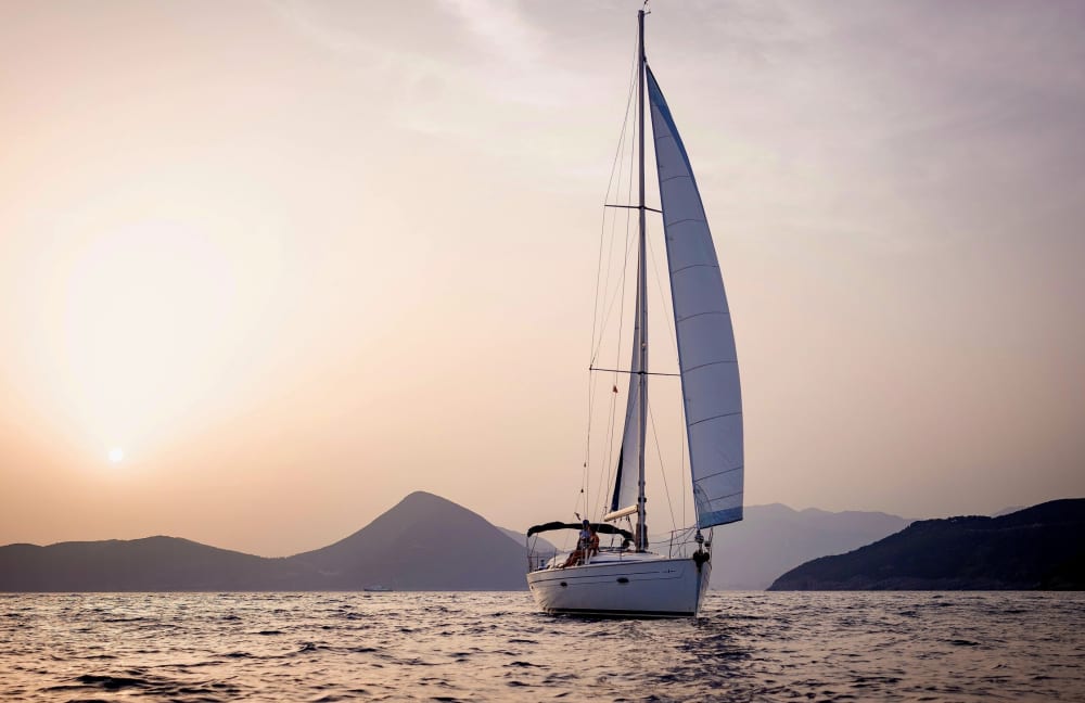 Private 8h sailing trip in Tivar