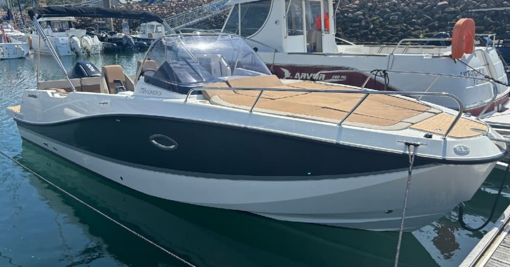 Une journée magique à Trebeurden en bateau à moteur