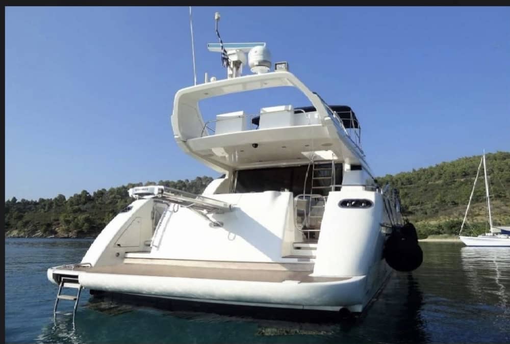 Discover Glyfada: A full day of sun on a motorboat