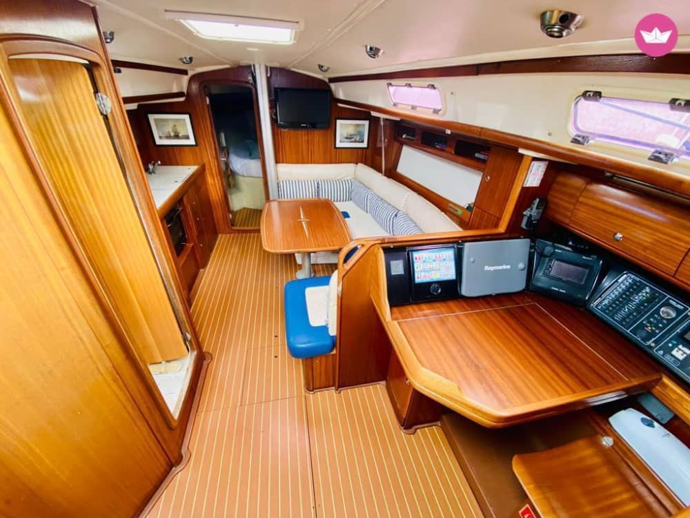 Explore Palau and enjoy a full day of sailing on a sailboat