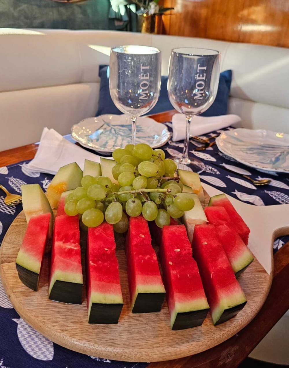 Escapada de medio día al mar: remo, snorkel y relax desde Puerto Banús