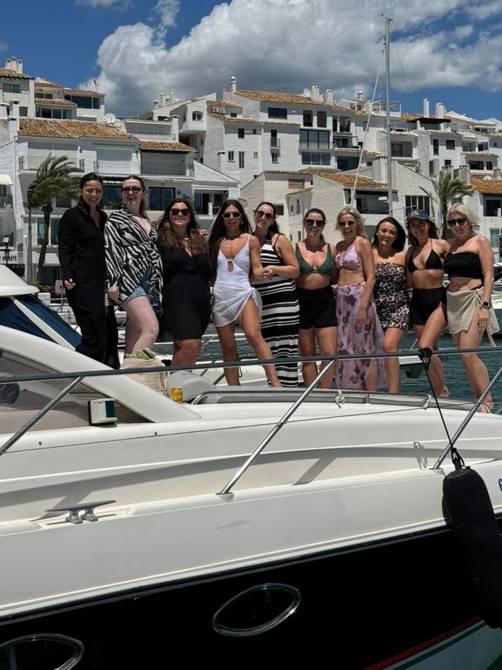 Escapada de medio día al mar: remo, snorkel y relax desde Puerto Banús