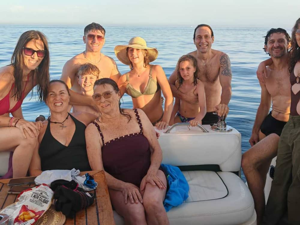 Escapada de medio día al mar: remo, snorkel y relax desde Puerto Banús