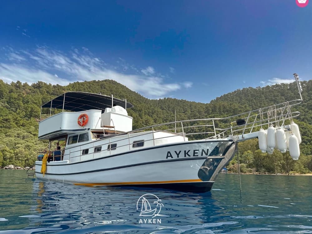 Njut av lyx i Marmaris med en heldag på en gulet