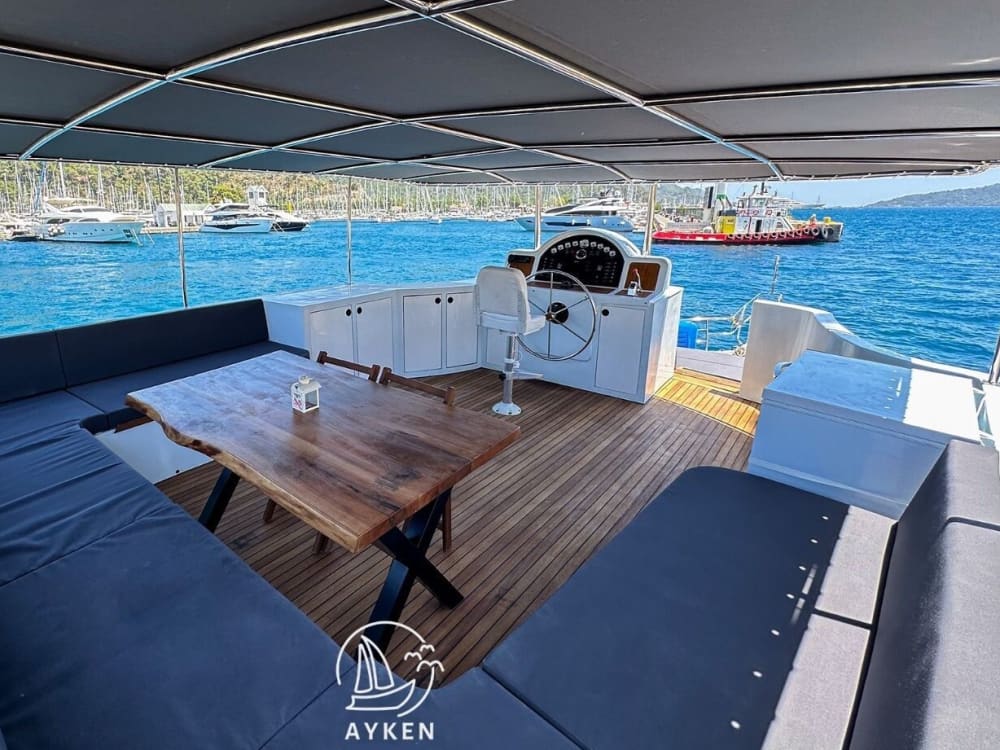 Njut av lyx i Marmaris med en heldag på en gulet