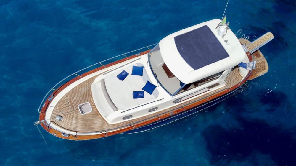 Capri Sunset Cruise: Aperitif at Sea 3 hours at sunset