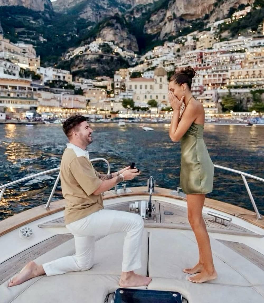 Capri Sunset Cruise: Aperitif at Sea 3 hours at sunset