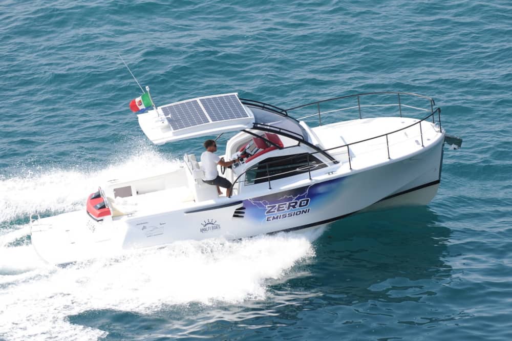 Private Boat Tour along the Amalfi Coast - Capri