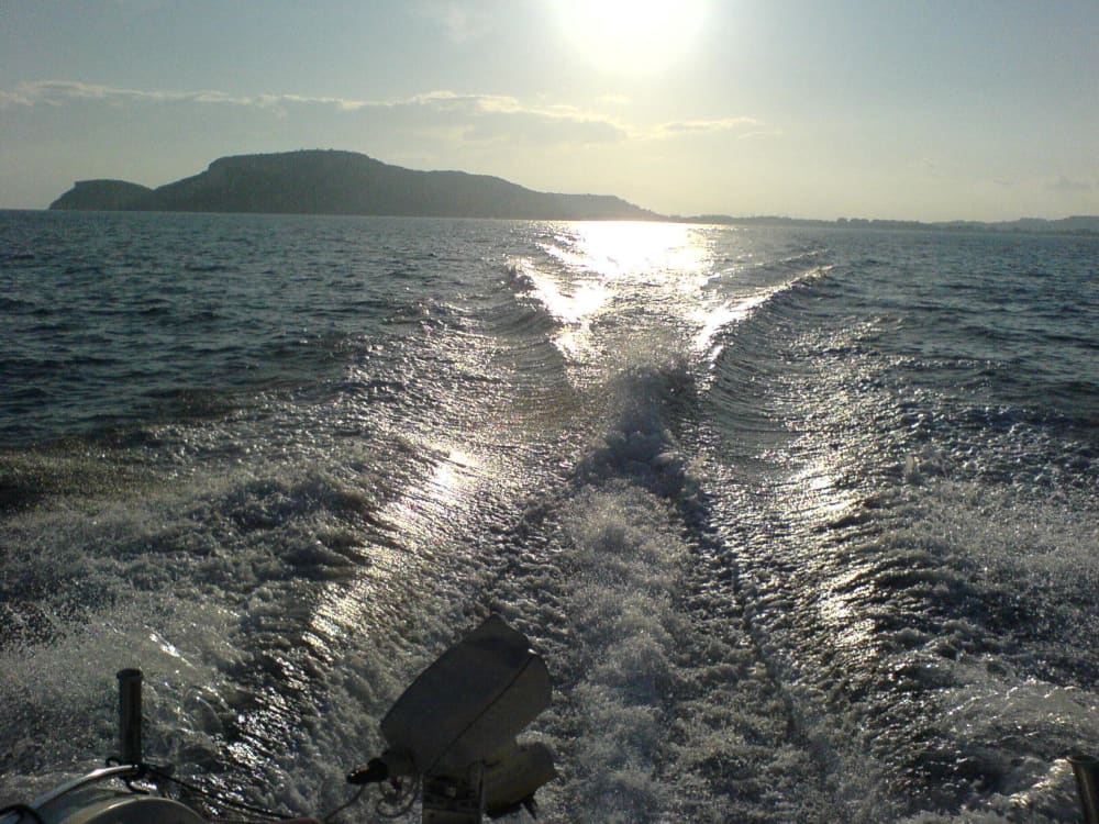 4h of Dolce Vita to discover Cagliari on a motorboat