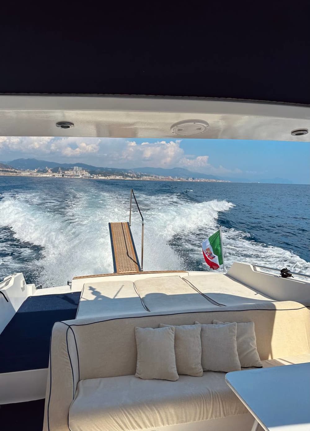 Los sueños italianos comienzan en el mar: Un viaje de 8 horas por el corazón de Génova.
