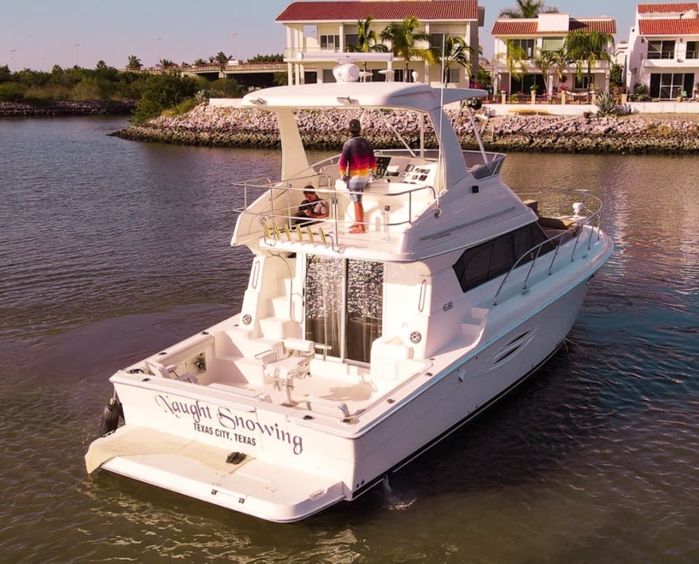 Jouw dag in Mazatlán: Huur een motorboot voor 5 uur en 15 minuten ontdekkingstocht.