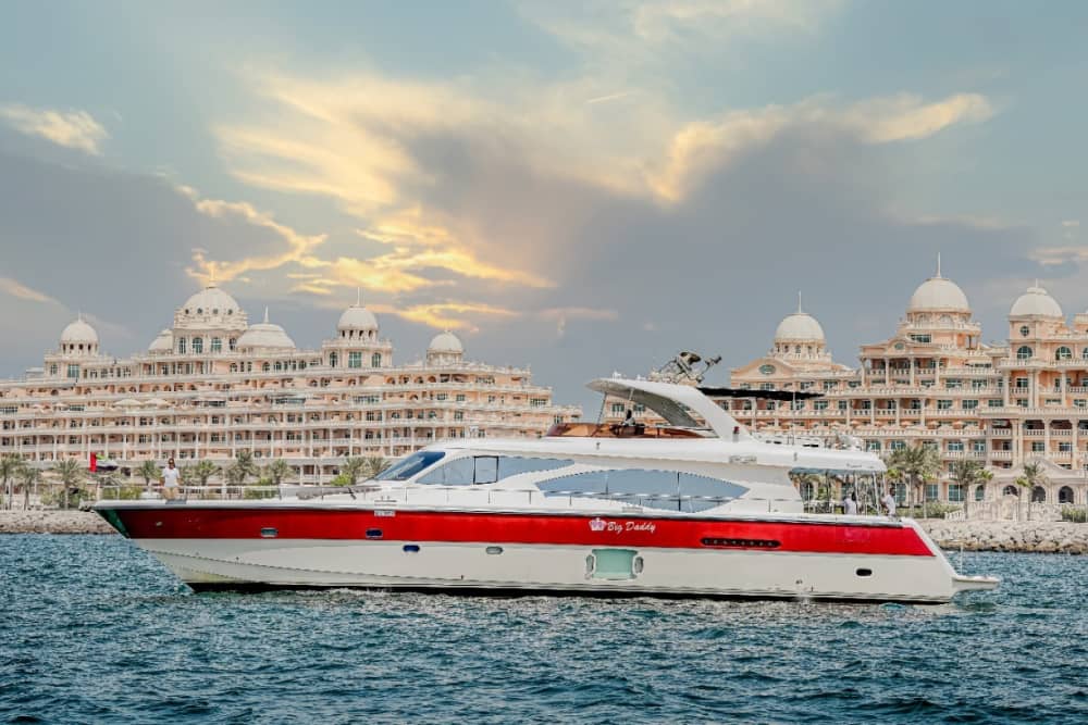 Luxuskreuzfahrt Dubai Marina & Palm Skyline