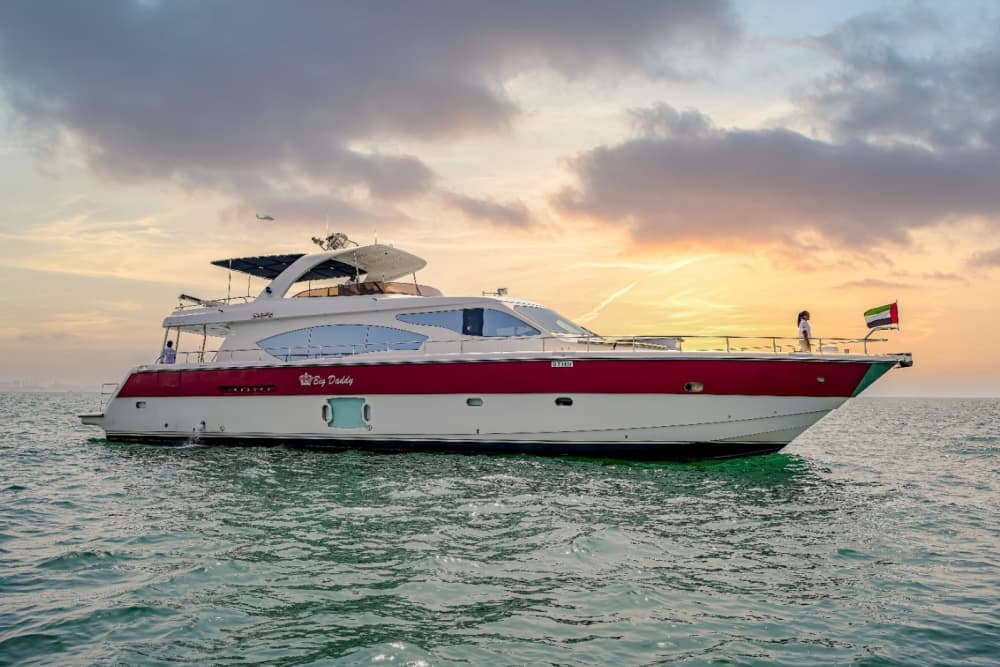 Luxuskreuzfahrt Dubai Marina & Palm Skyline