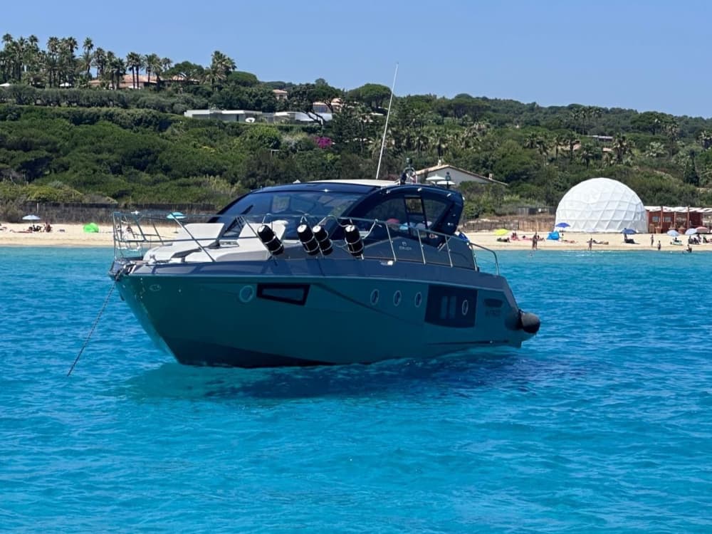 Ontsnappen aan de zee vanuit Monaco – Zeilen & Zwemmen