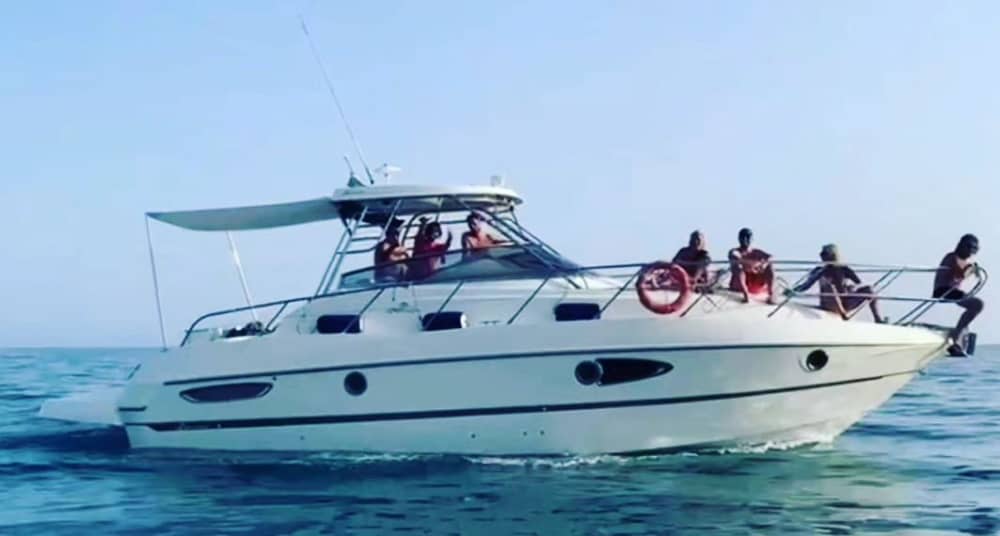 4 Stunden in Porto Empedocle: Mieten Sie ein Motorboot und genießen Sie es!