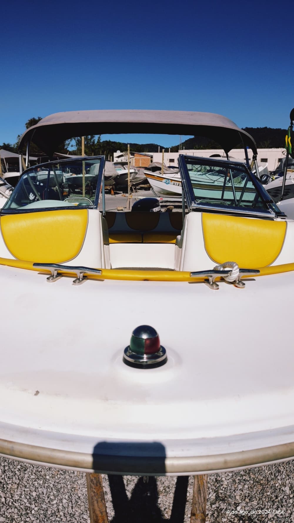 Ontspan tijdens een boottocht van 2 uur en 15 minuten in Paraty.