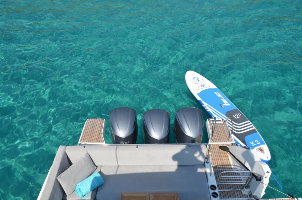 Entdecken Sie Cavalaire-sur-Mer bei einem ganztägigen Ausflug mit dem Motorboot