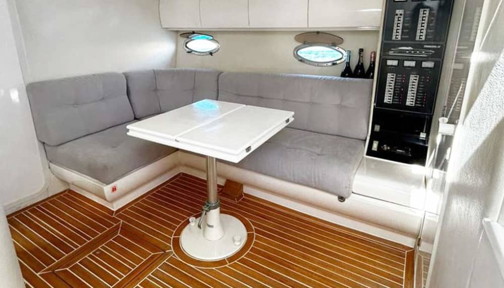 Exclusive Aegean Escapes: A Private 8-Hour Sensory Cruise