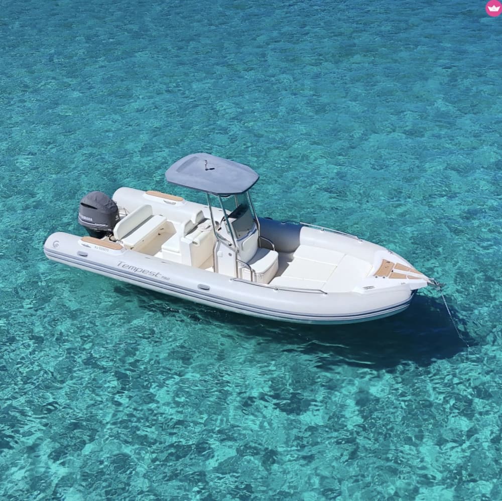 Προνόμιο μισής ημέρας στη θάλασσα στο Saint-Florent