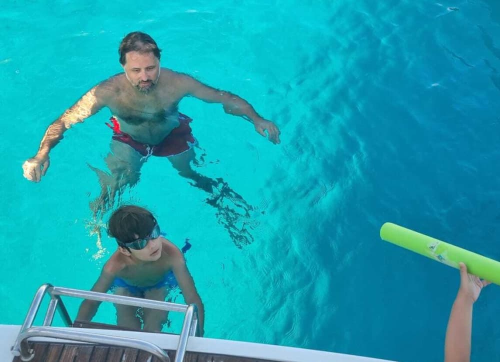 Nagez dans les eaux cristallines et explorez la beauté de Balos et Gramvousa