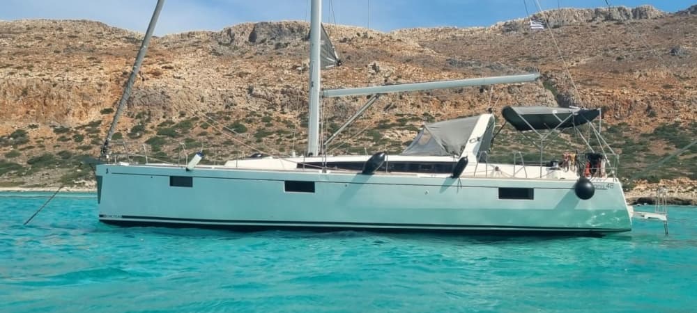 Nagez dans les eaux cristallines et explorez la beauté de Balos et Gramvousa