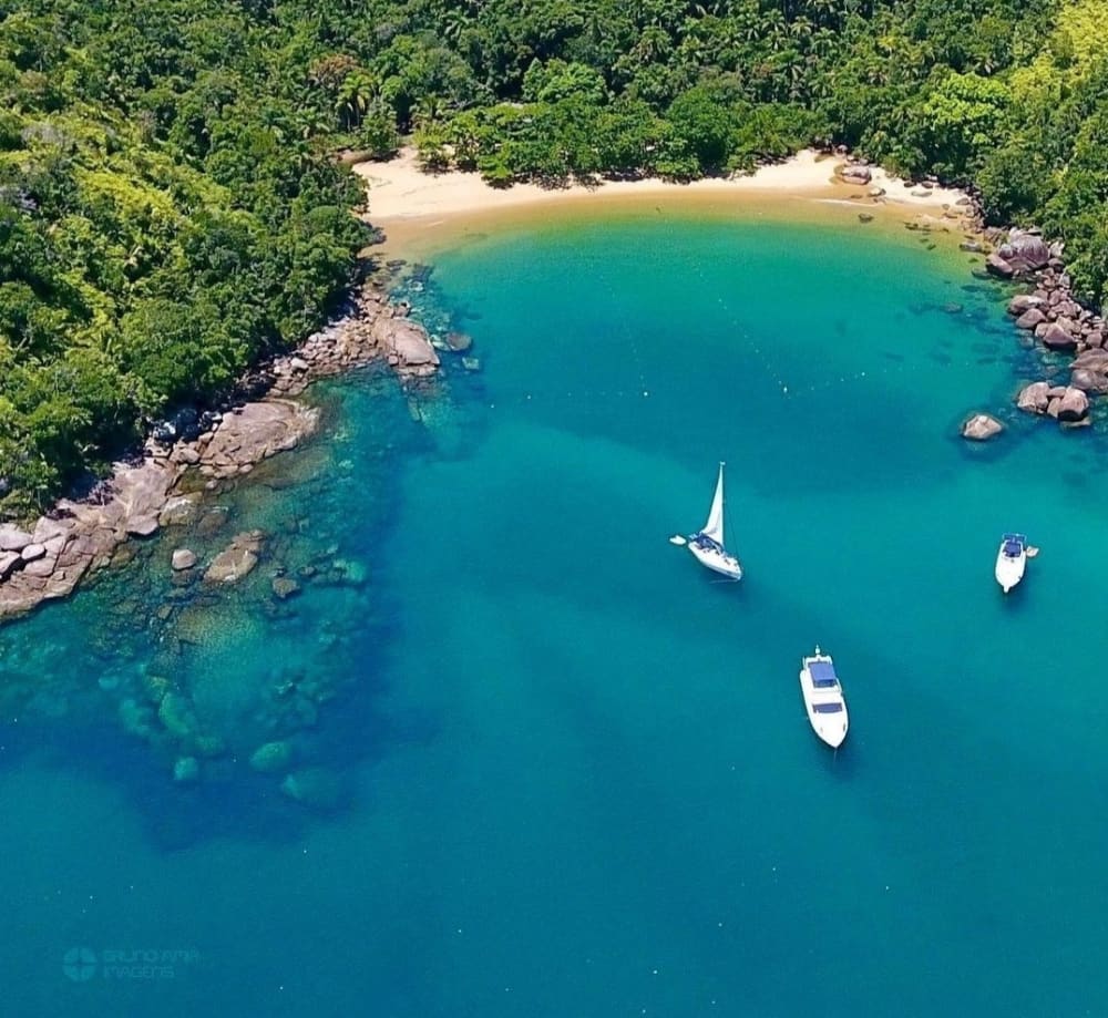 Een magische dag in Ubatuba op een zeilboot.