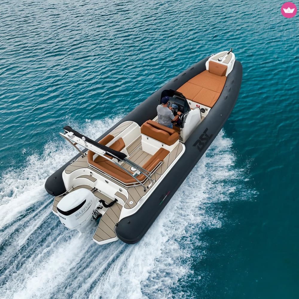 Riviera Escape – Private Half-Day at Sea (4 hours)