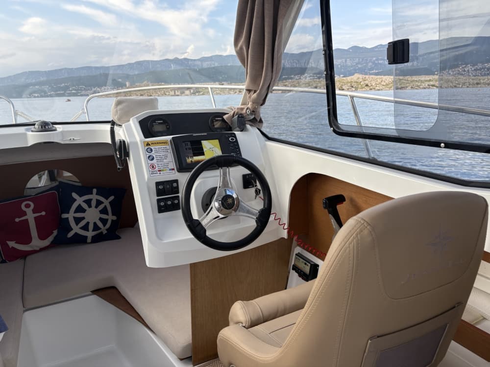Spend your day on the east coast of Krk Island: rent a motorboat and enjoy a full day of exploration