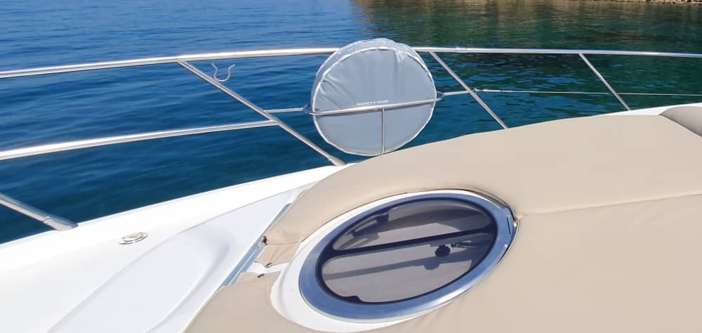 Ihr Tag in Puntone: Mieten Sie ein Motorboot für einen ganzen Tag voller Entdeckungen