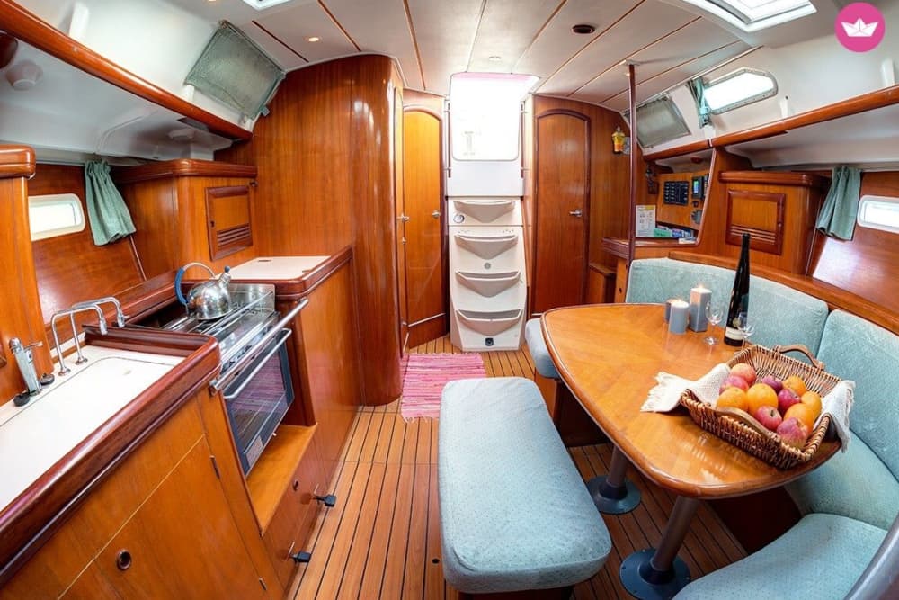 Exclusive Sailing on a Private Yacht from Athens