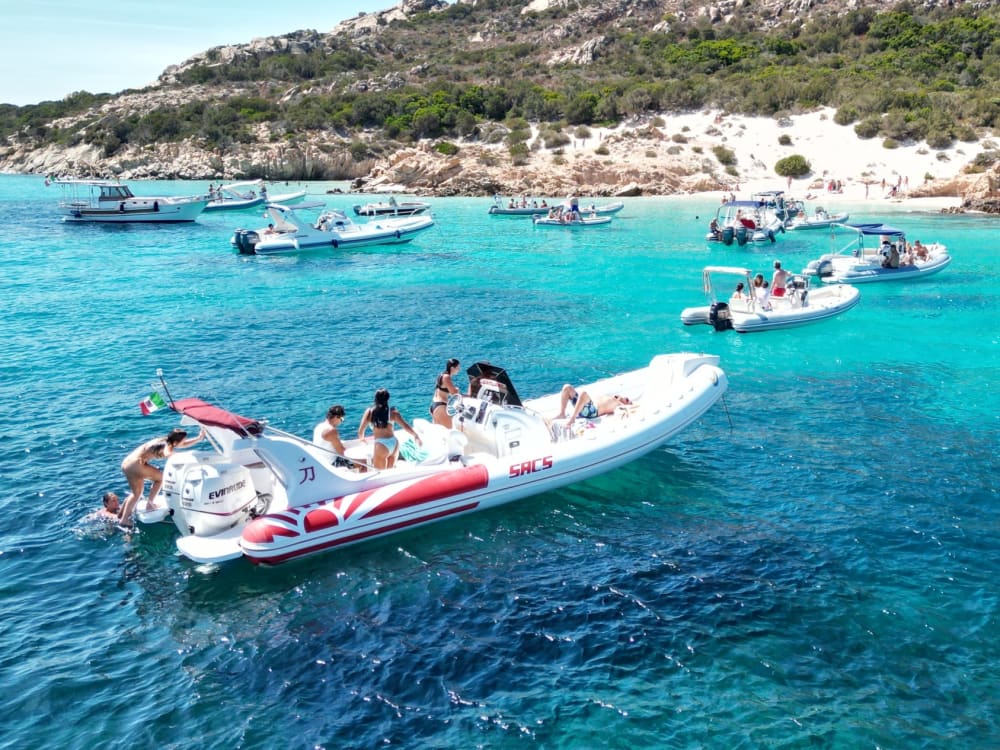 Exclusive Excursion between the Islands