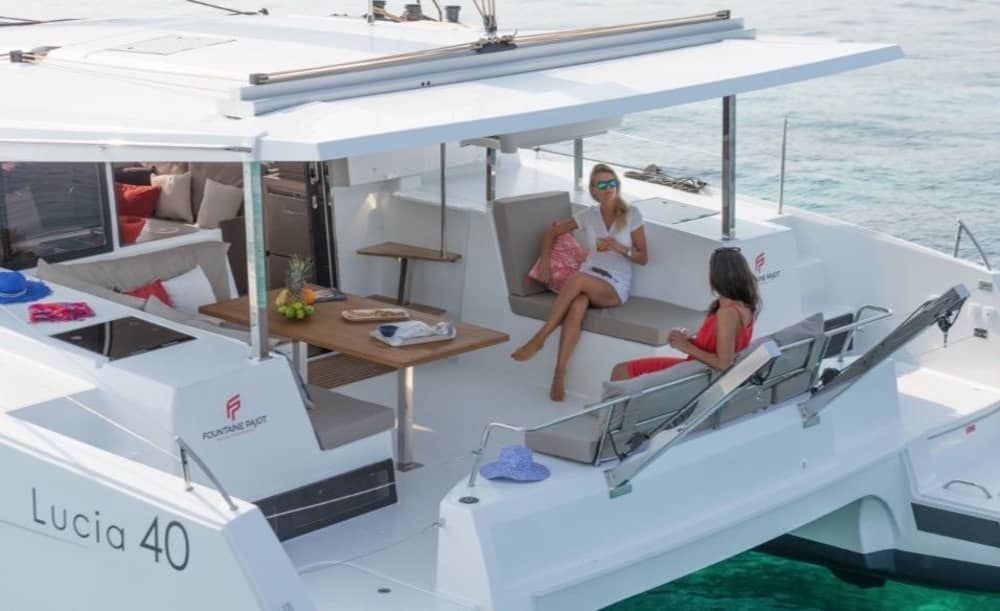 Privé catamaranexcursie: Blauwe Grot & Baai van Kotor