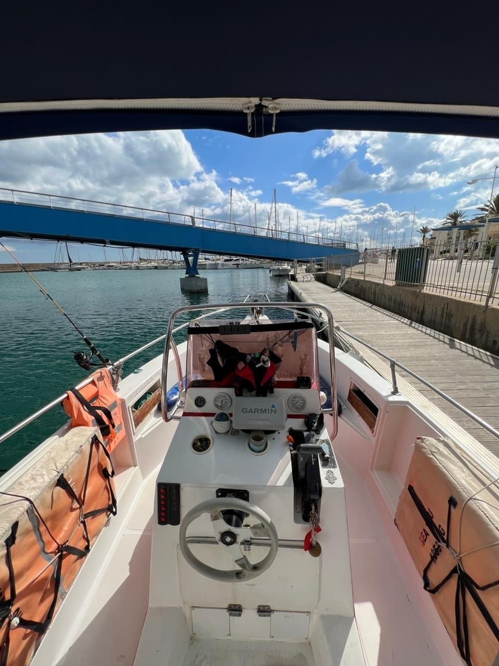 Odkryj brzegi Hammametu: jednodniowa wycieczka na pokładzie łodzi motorowej