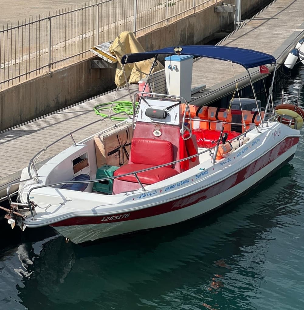 Twój dzień w Hammamet: Wynajmij łódź motorową na 6,5 godziny odkrywania