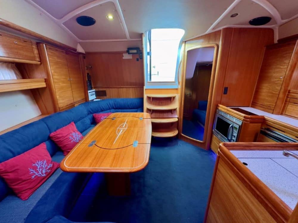 Ventotene Island Escape – Beieren 42 HT Experience