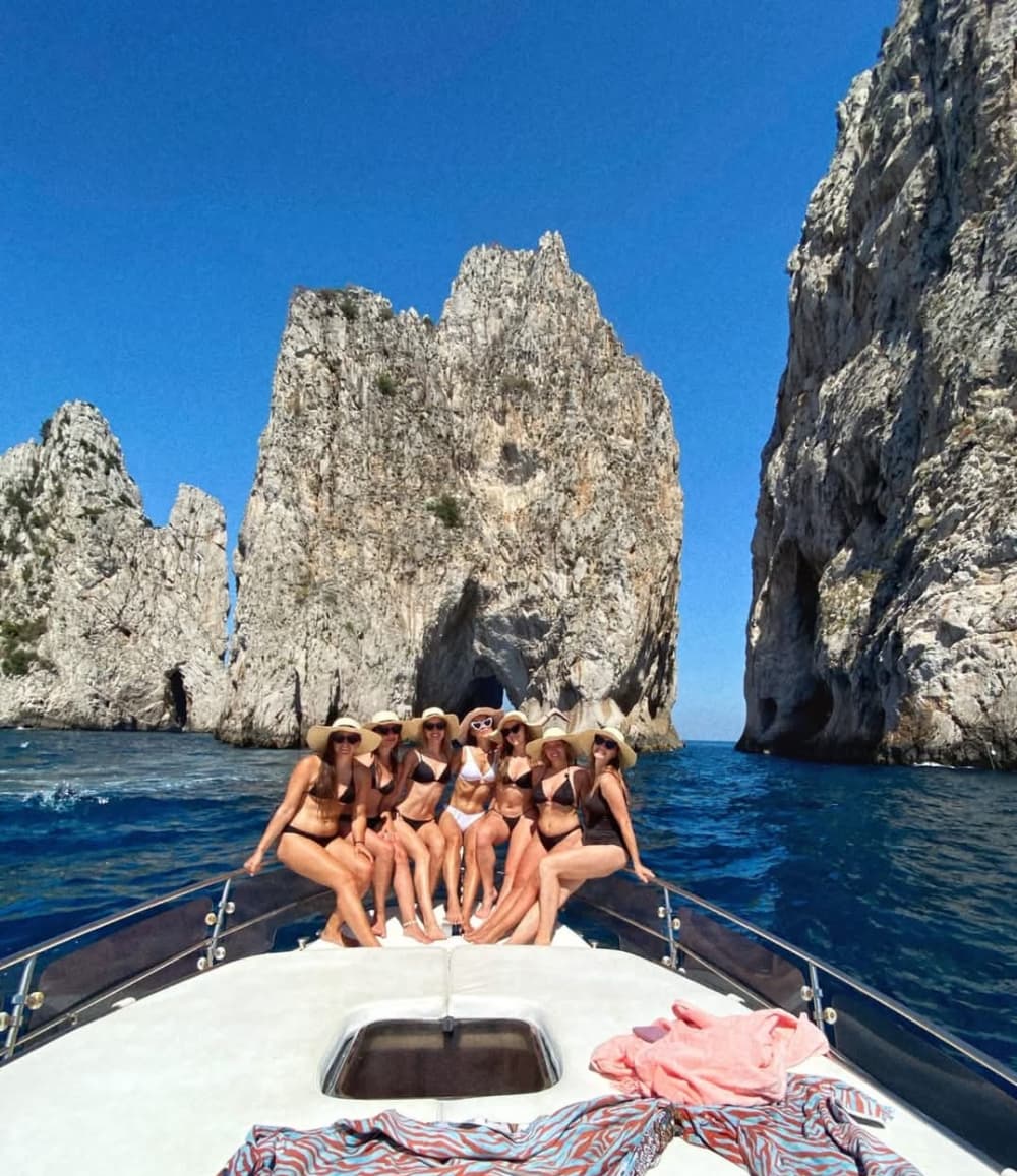 Морская прогулка по Капри, Нерано и Позитано.