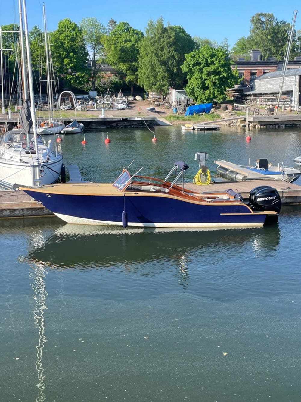 Halvdagstur med Hand Carved Unique Brita (4 timmar)