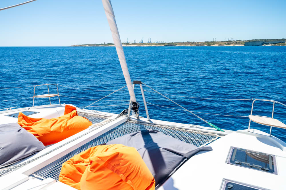 Halber Tag an Bord eines brandneuen Katamarans.