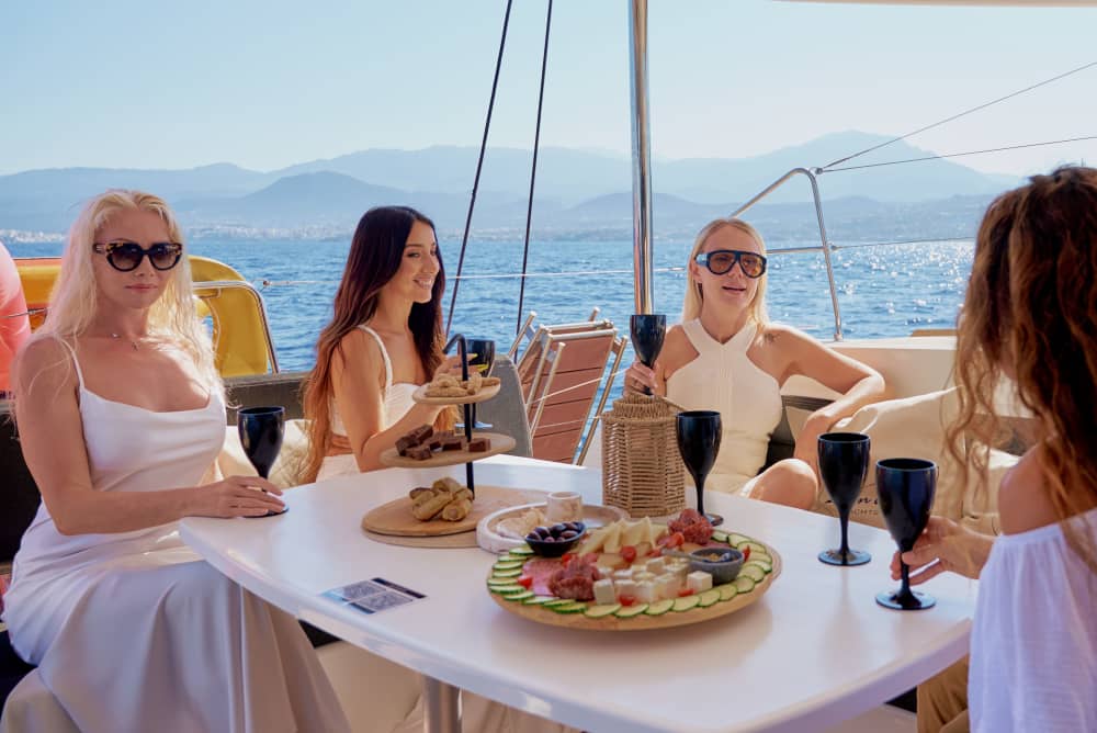 Lagoon 52 - Premiumkryssning i Rethymno