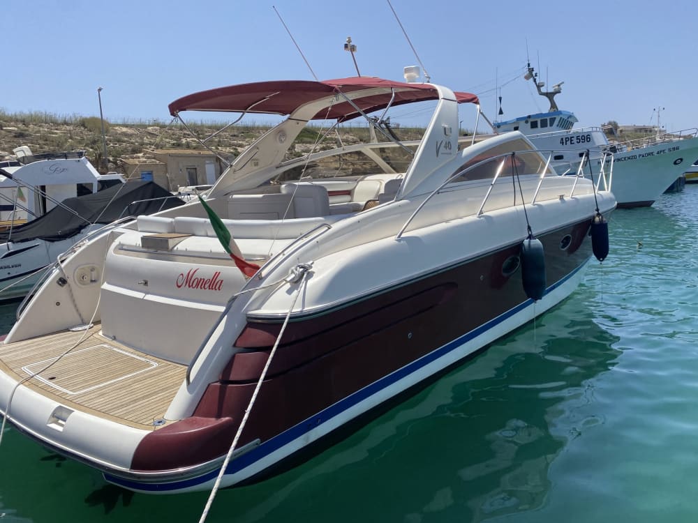 Un dia per descobrir Lampedusa: Relaxació pura al blau italià