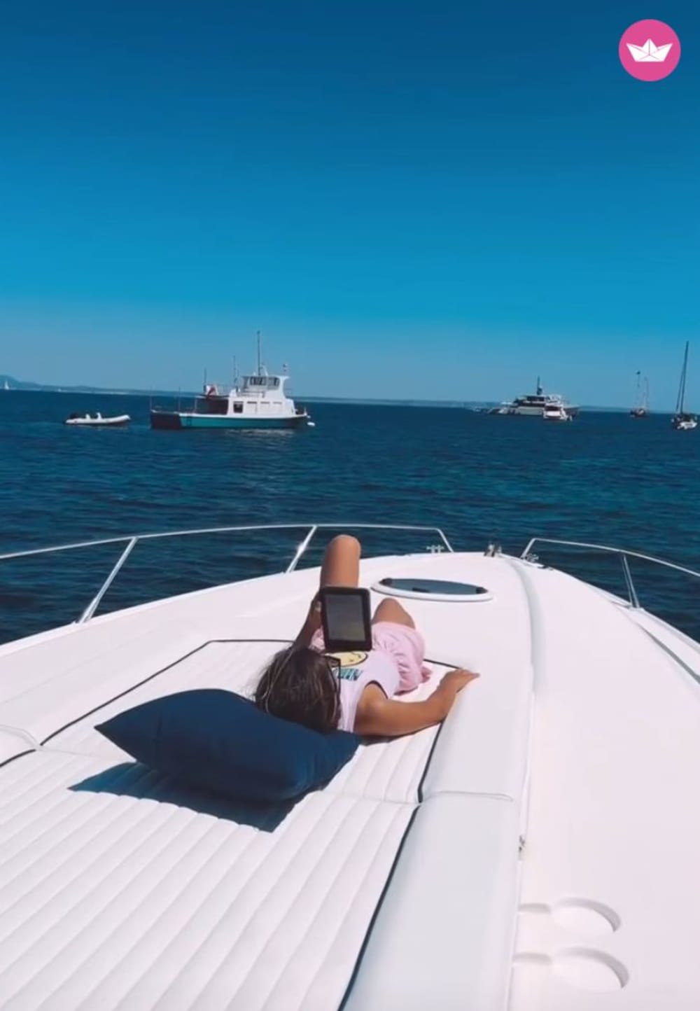 Full day in a luxury 16 meter boat all inclusive