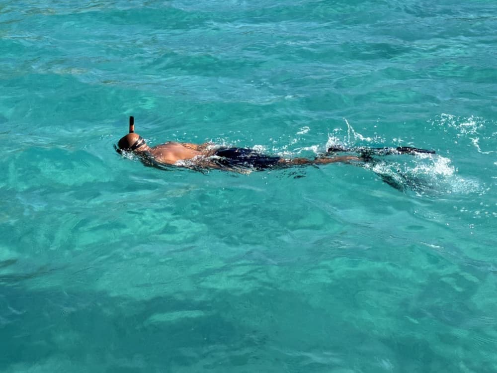 Exclusive Tintamarre - Night at anchor